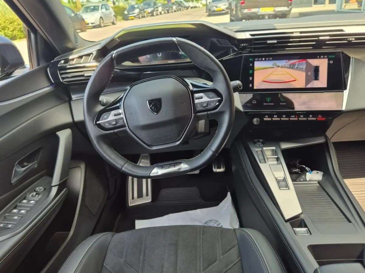 1.2 PURETECH AUT. 130PK GT LED NAVI CAMERA CARPLAY AIRCO LMV PDC