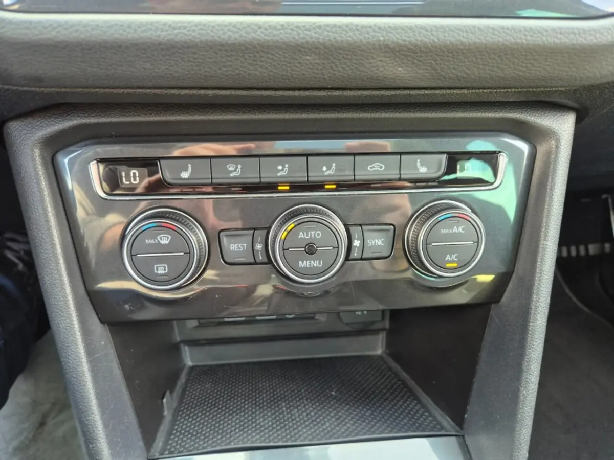 1.5 TSI ACT. LEER PANO-DAK NAVI CAMERA CARPLAY MEMORY AIRCO LMV PDC