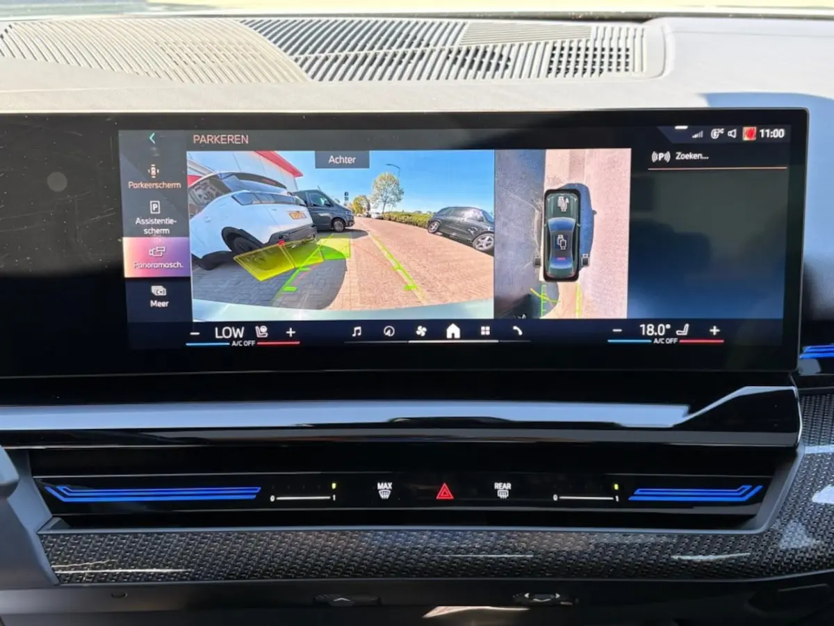 520I AUT. M SPORTPAKKET PRO PANO-DAK LEER HEAD-UP NAVI CAMERA CARPLAY MEMORY HK SOUND