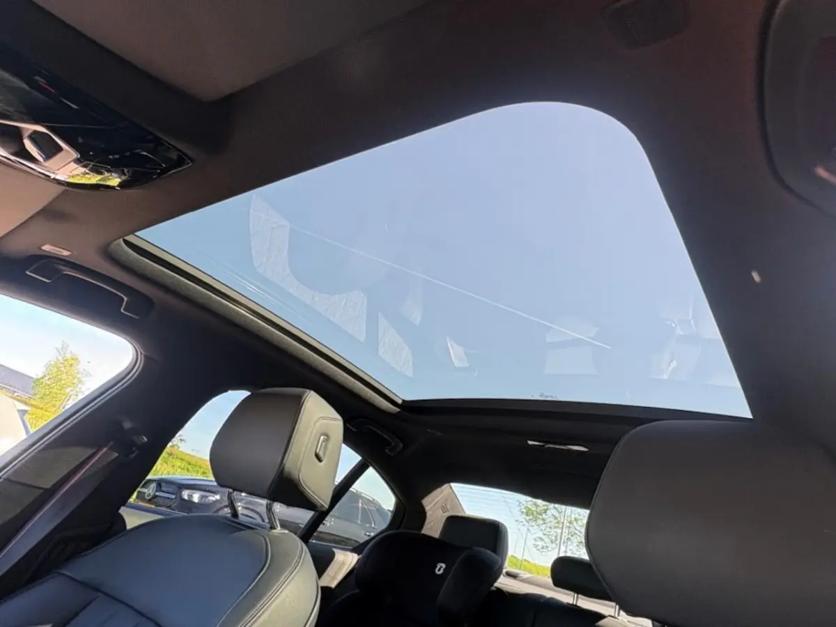 520I AUT. M SPORTPAKKET PRO PANO-DAK LEER HEAD-UP NAVI CAMERA CARPLAY MEMORY HK SOUND
