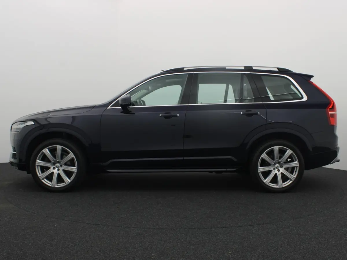 2.0 D5 AWD Momentum 7PERS / BOWERS & WILKINS / PANORAMADAK / STOELVERW / STUURVERW / KEYLE