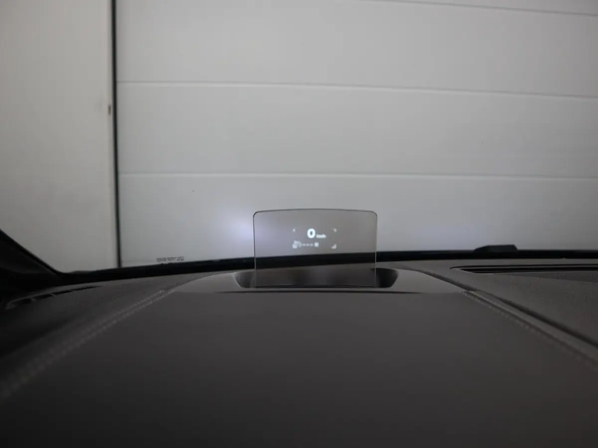 2.0 BlueHDi Business Executive FULL LED / CAMERA / LEDER / STOELVERW / DENOM AUDIO / PANOR