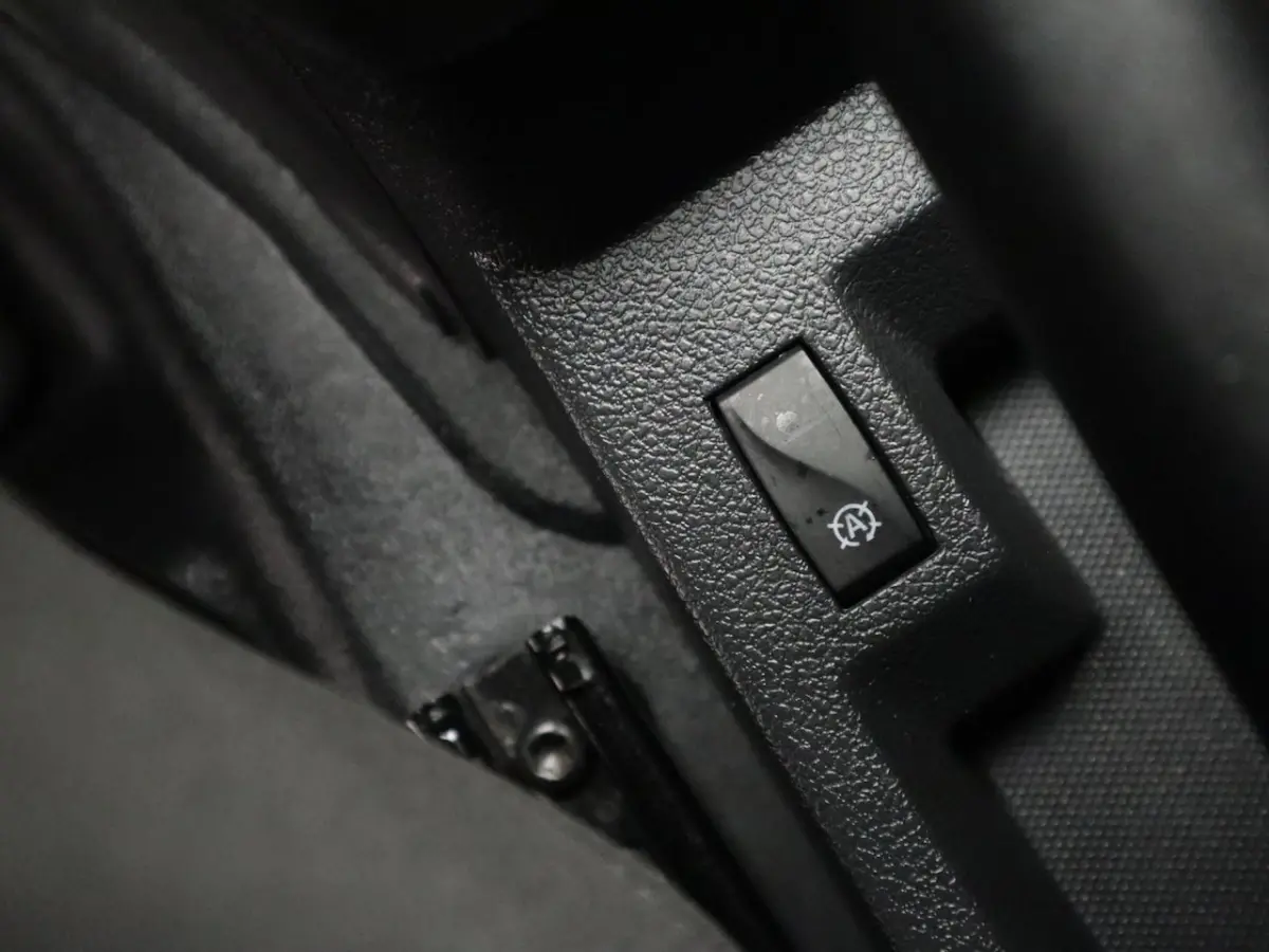 1.5 Blue dCi 90 Solid 1STE EIG / TREKHAAK / AIRCO / BLUETOOTH / ELEK RAMEN / NL-AUTO