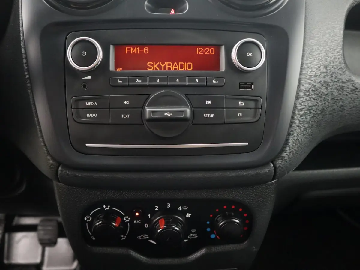 1.5 Blue dCi 90 Solid 1STE EIG / TREKHAAK / AIRCO / BLUETOOTH / ELEK RAMEN / NL-AUTO