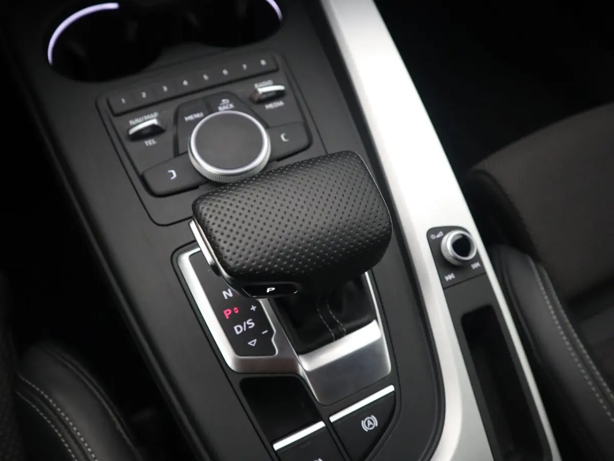 2.0 TFSI MHEV Sport S-line Edition AUTOMAAT / FULL LED / NAVI / CLIMA / PDC / BLUETOOTH /