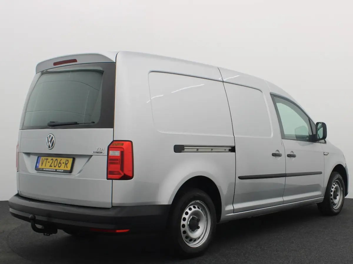 2.0 TDI L2H1 BMT Trendline TREKHAAK / AIRCO / ELEK RAMEN / BLUETOOTH / NL-AUTO