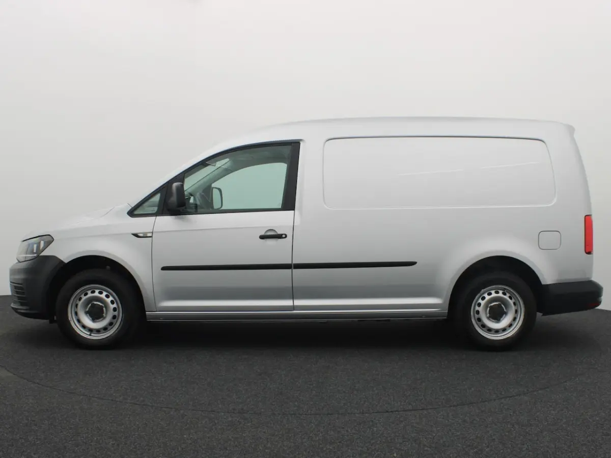 2.0 TDI L2H1 BMT Trendline TREKHAAK / AIRCO / ELEK RAMEN / BLUETOOTH / NL-AUTO