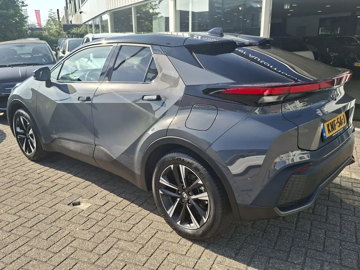 1.8 Hybrid 140 Dynamic navigtatie / camera /