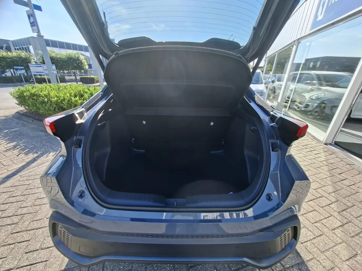 1.8 Hybrid 140 Dynamic navigtatie / camera /