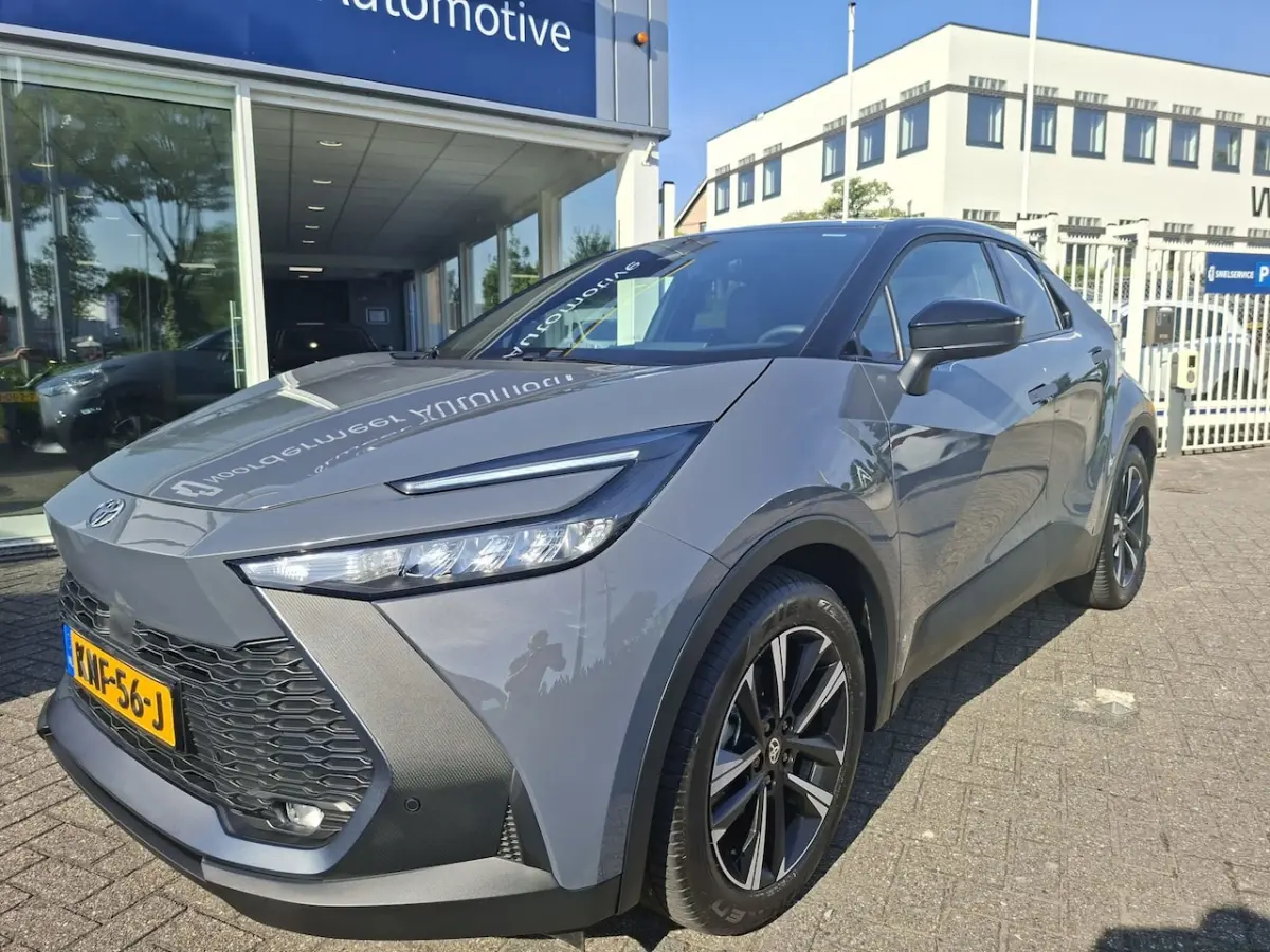 1.8 Hybrid 140 Dynamic navigtatie / camera /