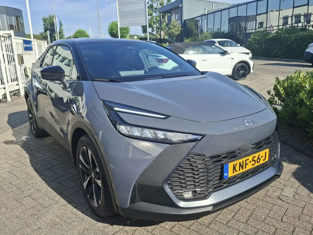 1.8 Hybrid 140 Dynamic navigtatie / camera /