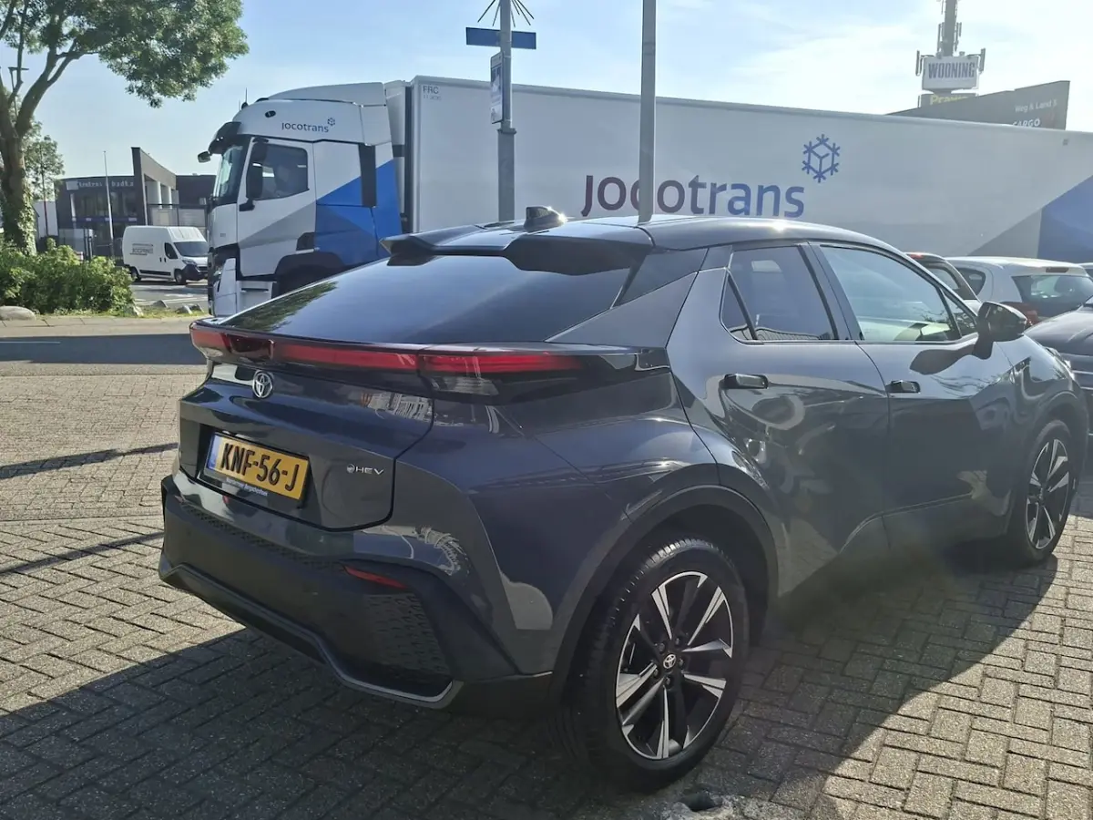 1.8 Hybrid 140 Dynamic navigtatie / camera /