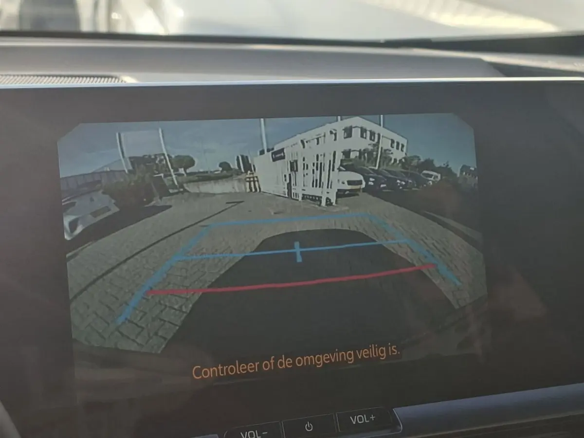 1.8 Hybrid 140 Dynamic navigtatie / camera /