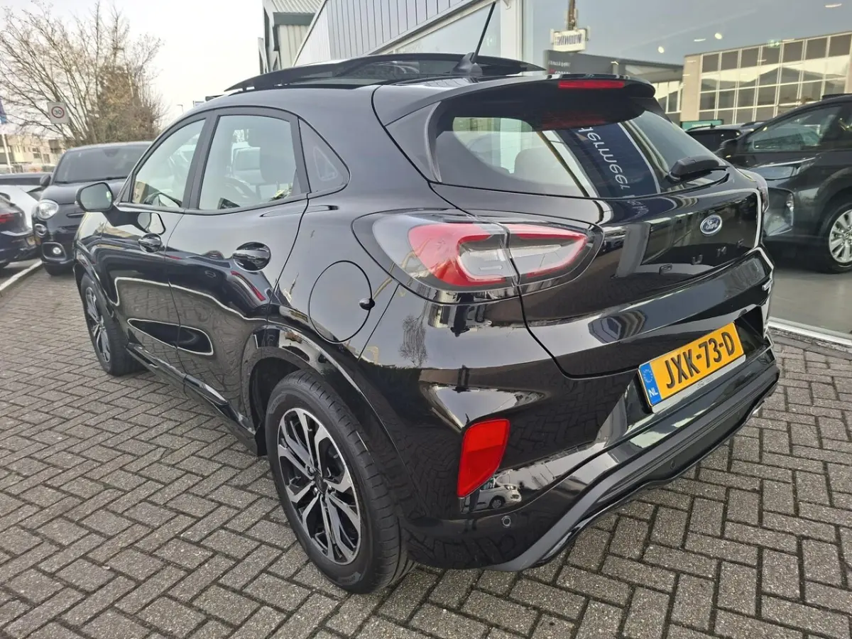 1.0 EcoBoost 125Pk Hybrid Automaat ST-Line|Pano|Navi