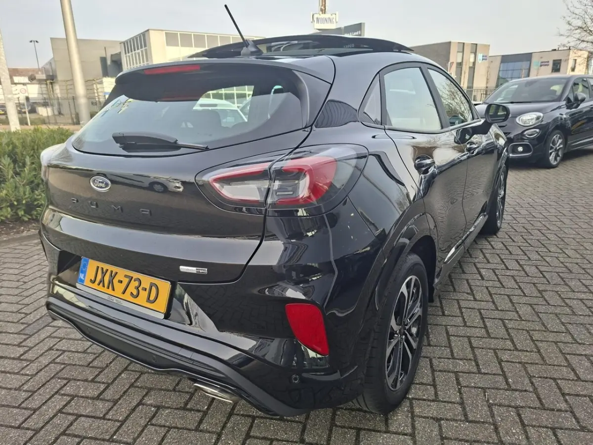 1.0 EcoBoost 125Pk Hybrid Automaat ST-Line|Pano|Navi