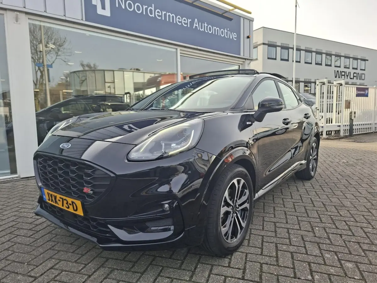 1.0 EcoBoost 125Pk Hybrid Automaat ST-Line|Pano|Navi