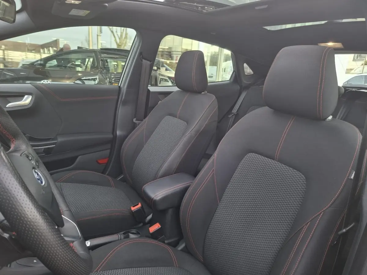 1.0 EcoBoost 125Pk Hybrid Automaat ST-Line|Pano|Navi