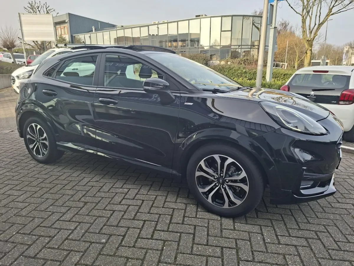 1.0 EcoBoost 125Pk Hybrid Automaat ST-Line|Pano|Navi