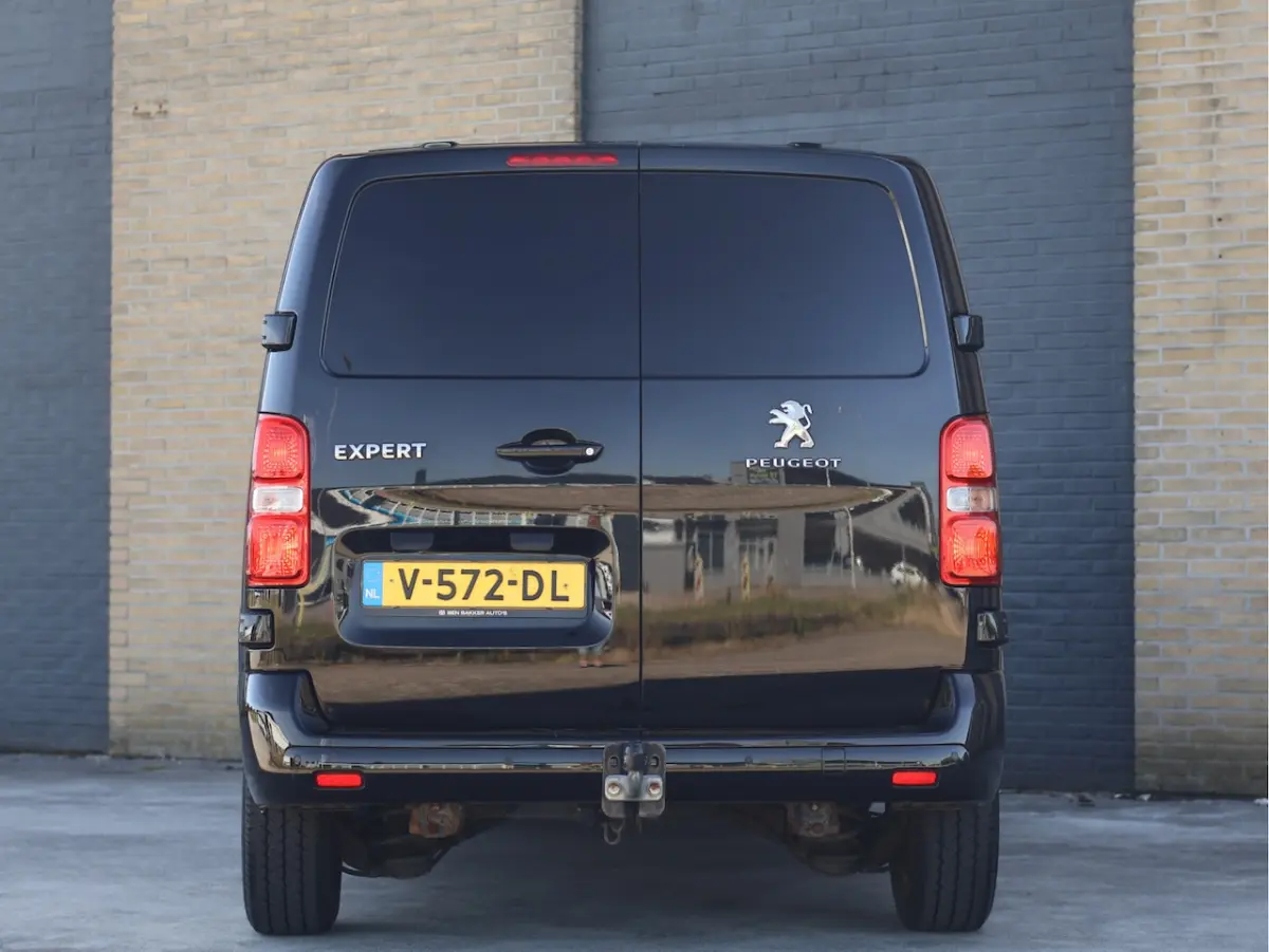 231S 2.0 BlueHDI 120 Pro | Cruise | Airco | Distributie v.v. |