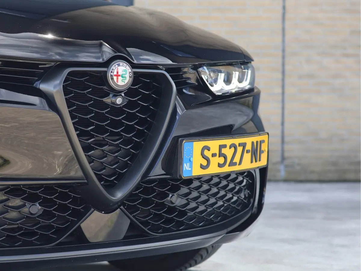1.5T Hybrid Veloce 160PK Alcantara | 360 Camera | ACC | NL Auto