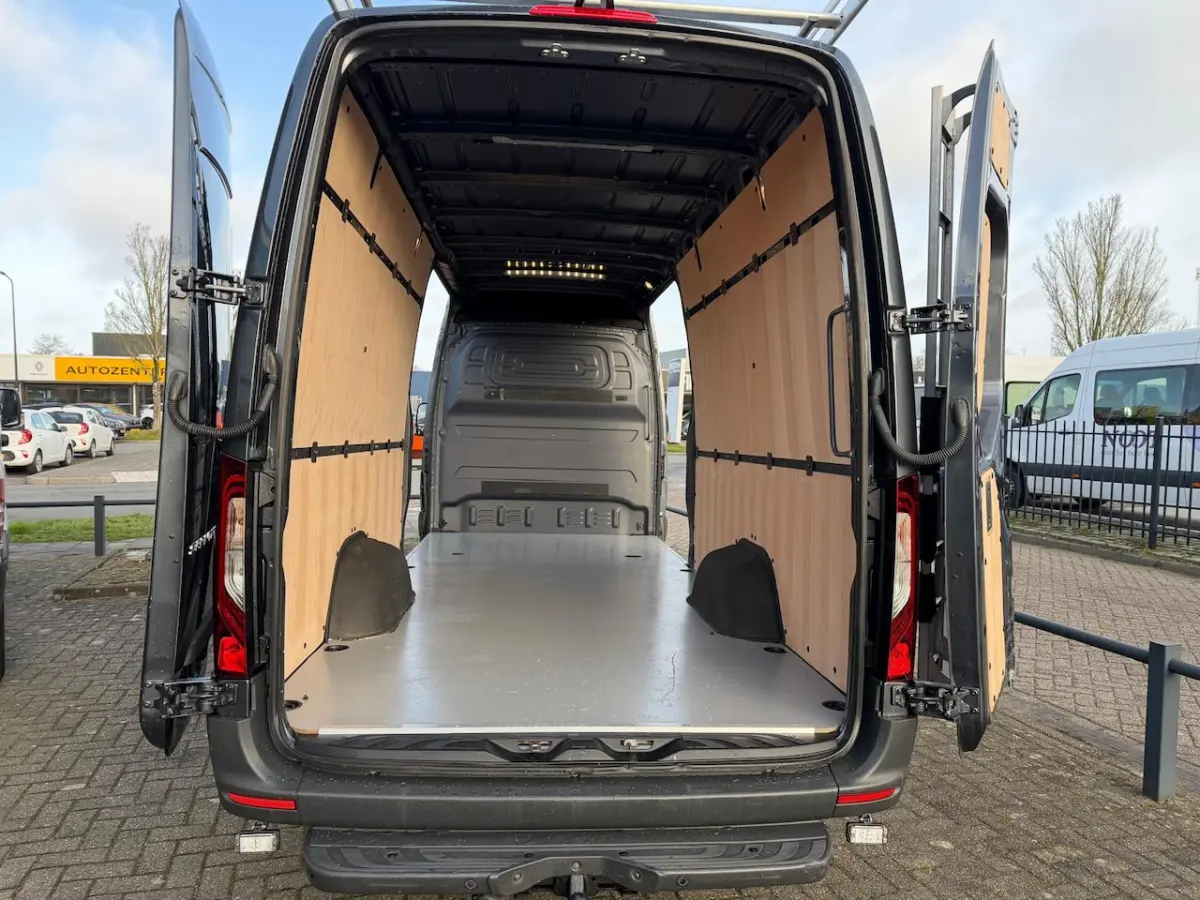 319 CDI L3H2 2x Schuifdeur | Aut. | Distronic | LED | Mbux | 2x Gev. Stoel