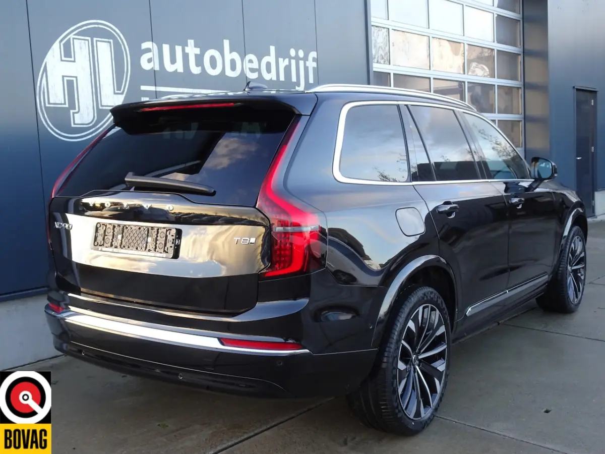 2.0 T8 Plug-in hybrid AWD Plus Bright