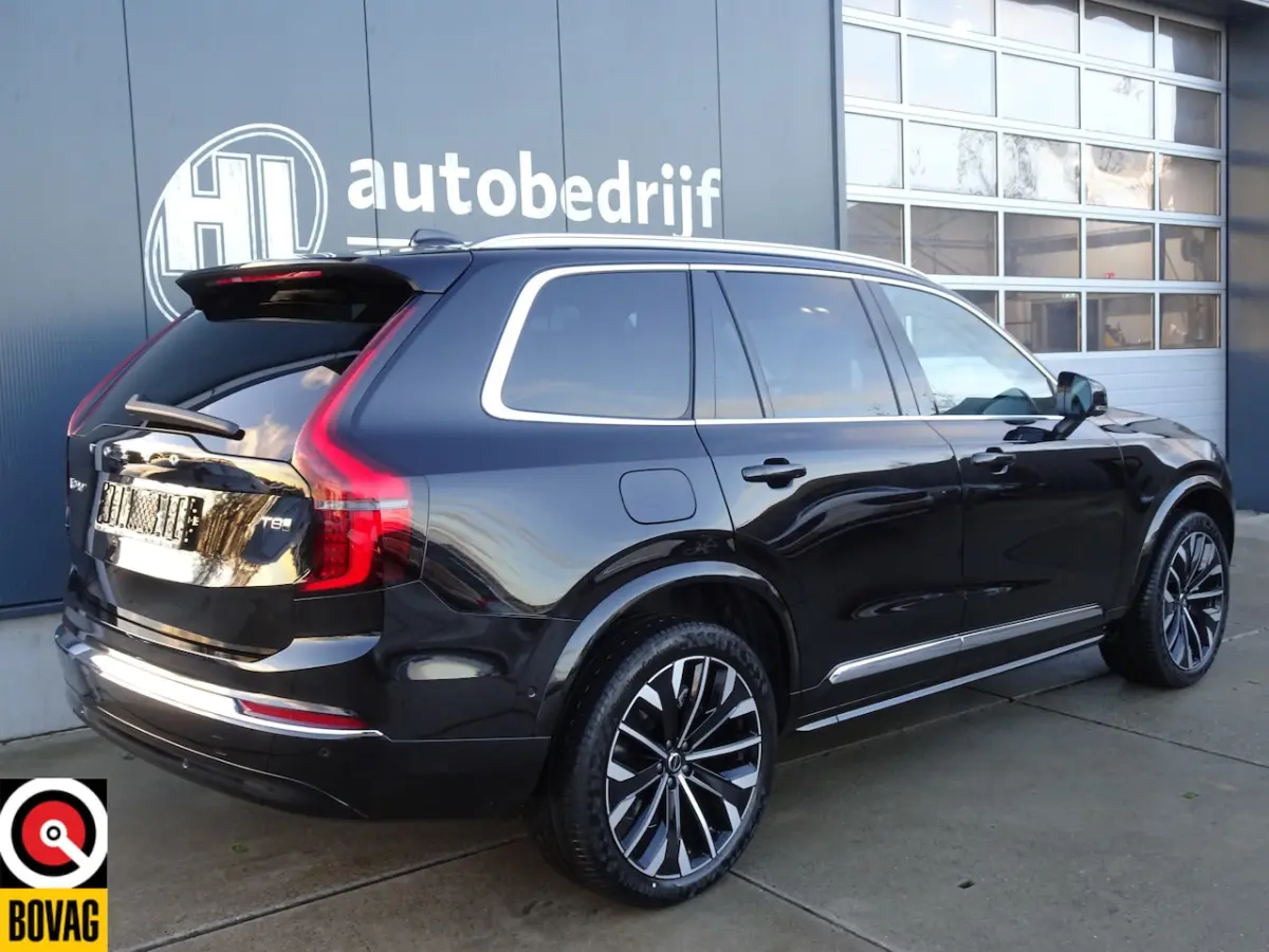 2.0 T8 Plug-in hybrid AWD Plus Bright