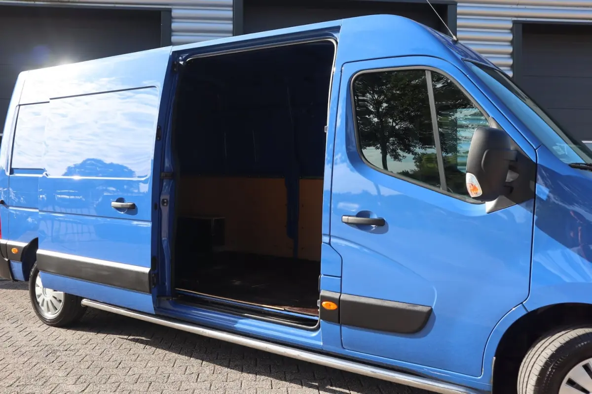 2.3 CDTI BiTurbo L3H3 Euro 6