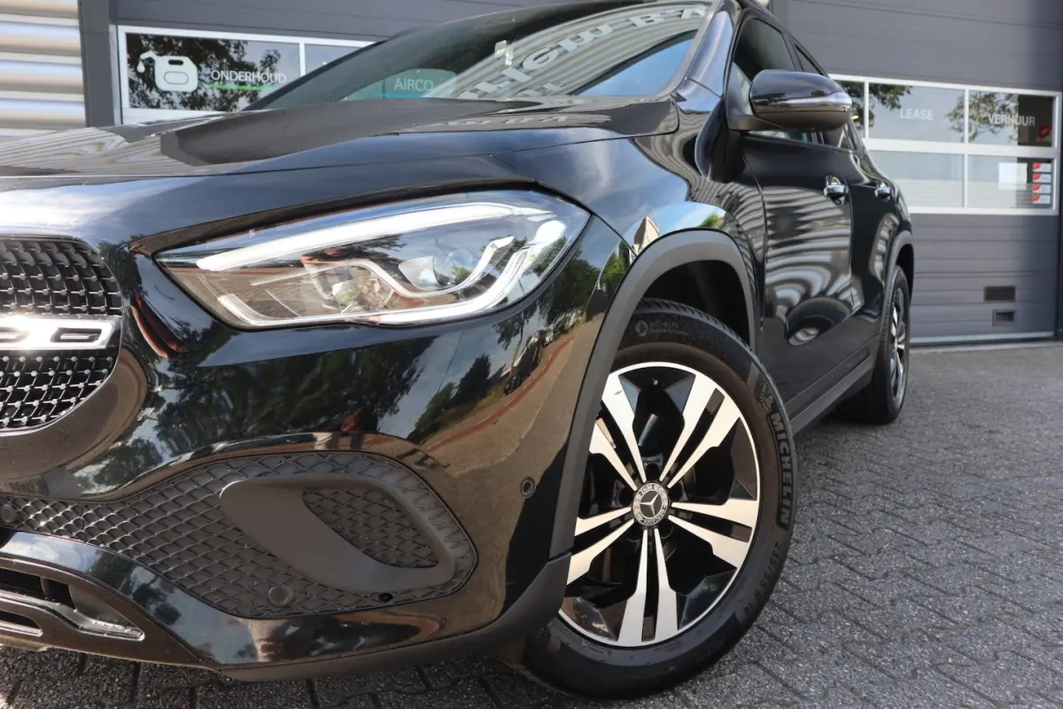 200 AMG Line