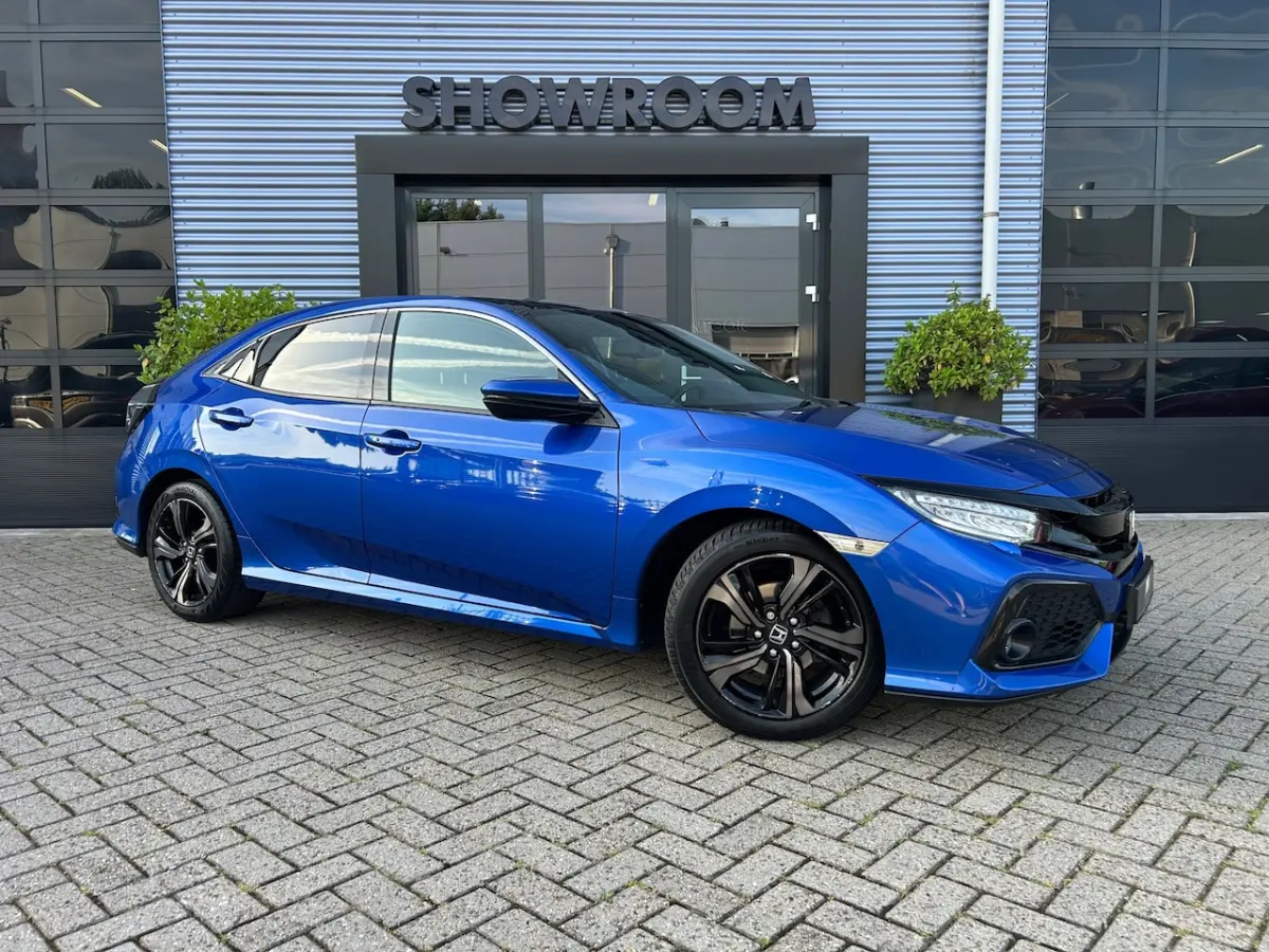 1.0 i-VTEC Executive PANO|AUTOMAAT|CAMERA|TREKHAAK|ACC|NAVI|STOELVERWARMING