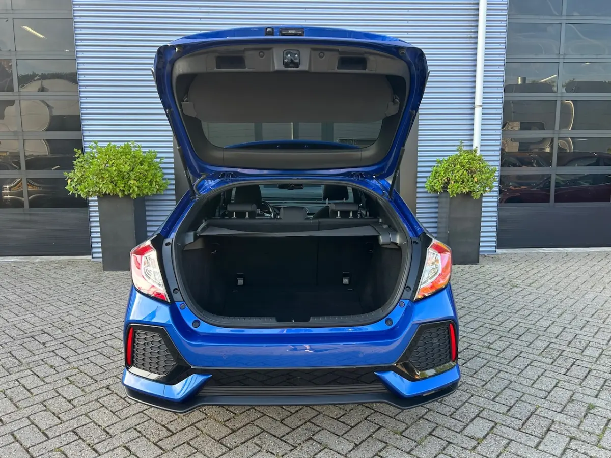 1.0 i-VTEC Executive PANO|AUTOMAAT|CAMERA|TREKHAAK|ACC|NAVI|STOELVERWARMING