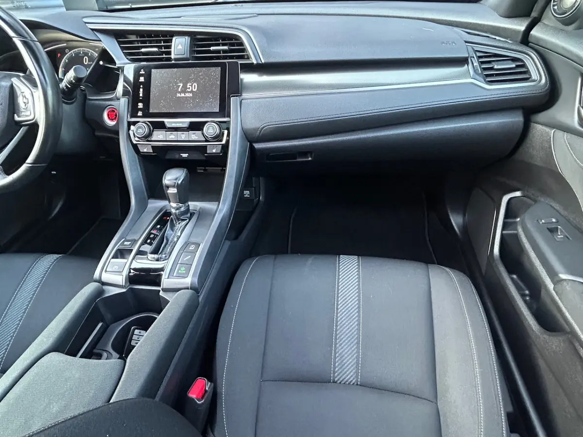 1.0 i-VTEC Executive PANO|AUTOMAAT|CAMERA|TREKHAAK|ACC|NAVI|STOELVERWARMING