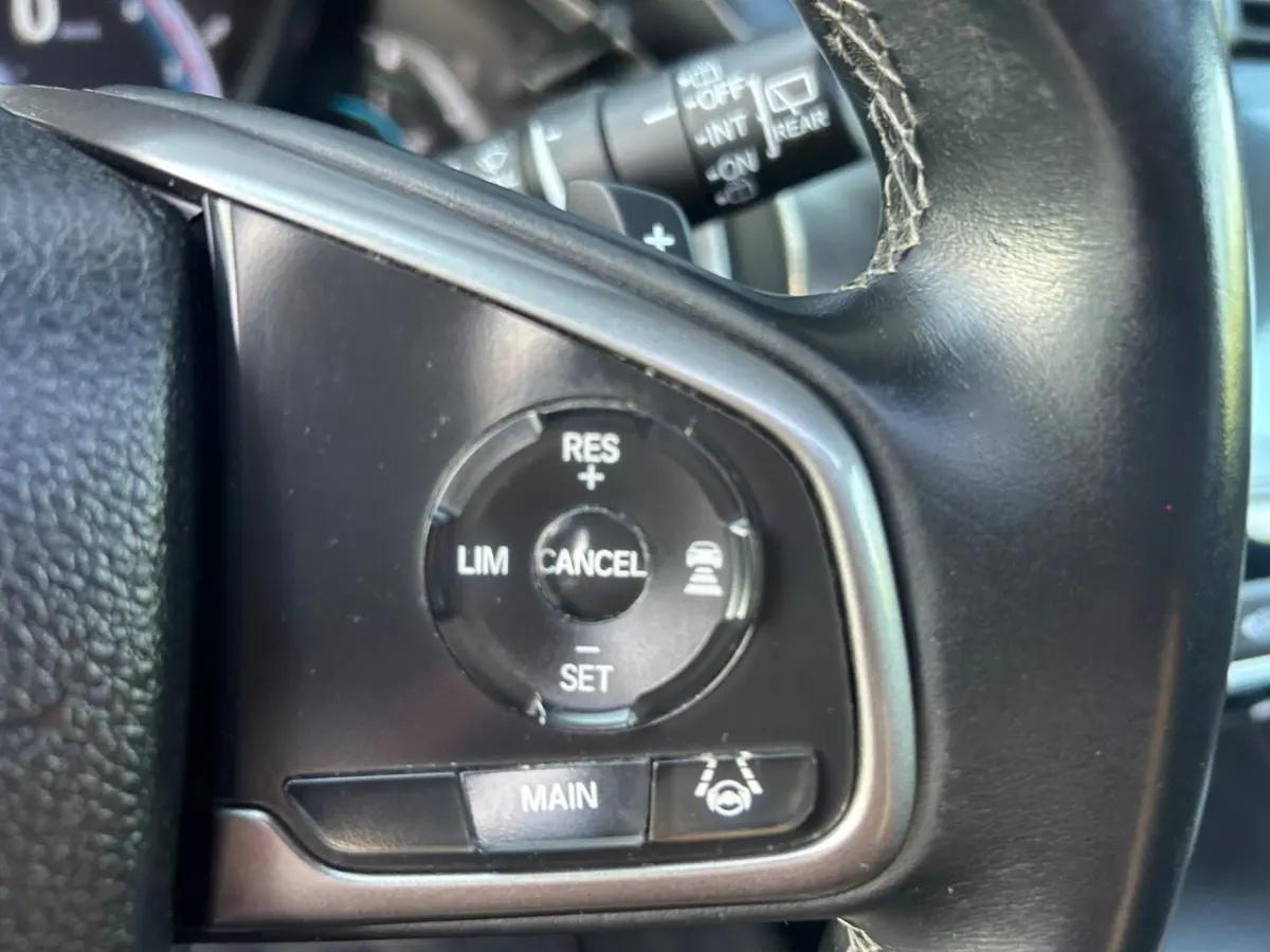 1.0 i-VTEC Executive PANO|AUTOMAAT|CAMERA|TREKHAAK|ACC|NAVI|STOELVERWARMING