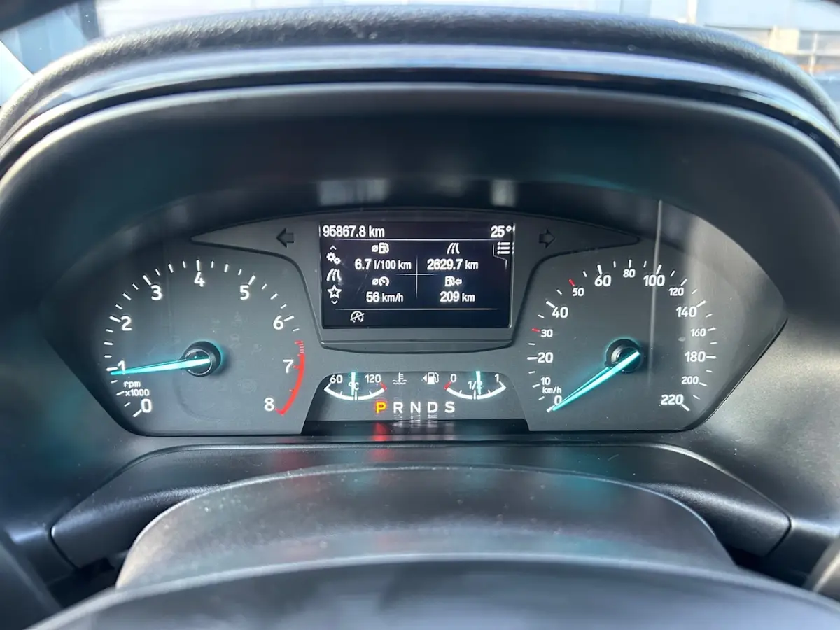 1.0 EcoBoost Titanium AUTOMAAT|APPLECARPLAY|16inch-LM VELGEN|CRUISE|STOELVERWARMING|PDC|NA