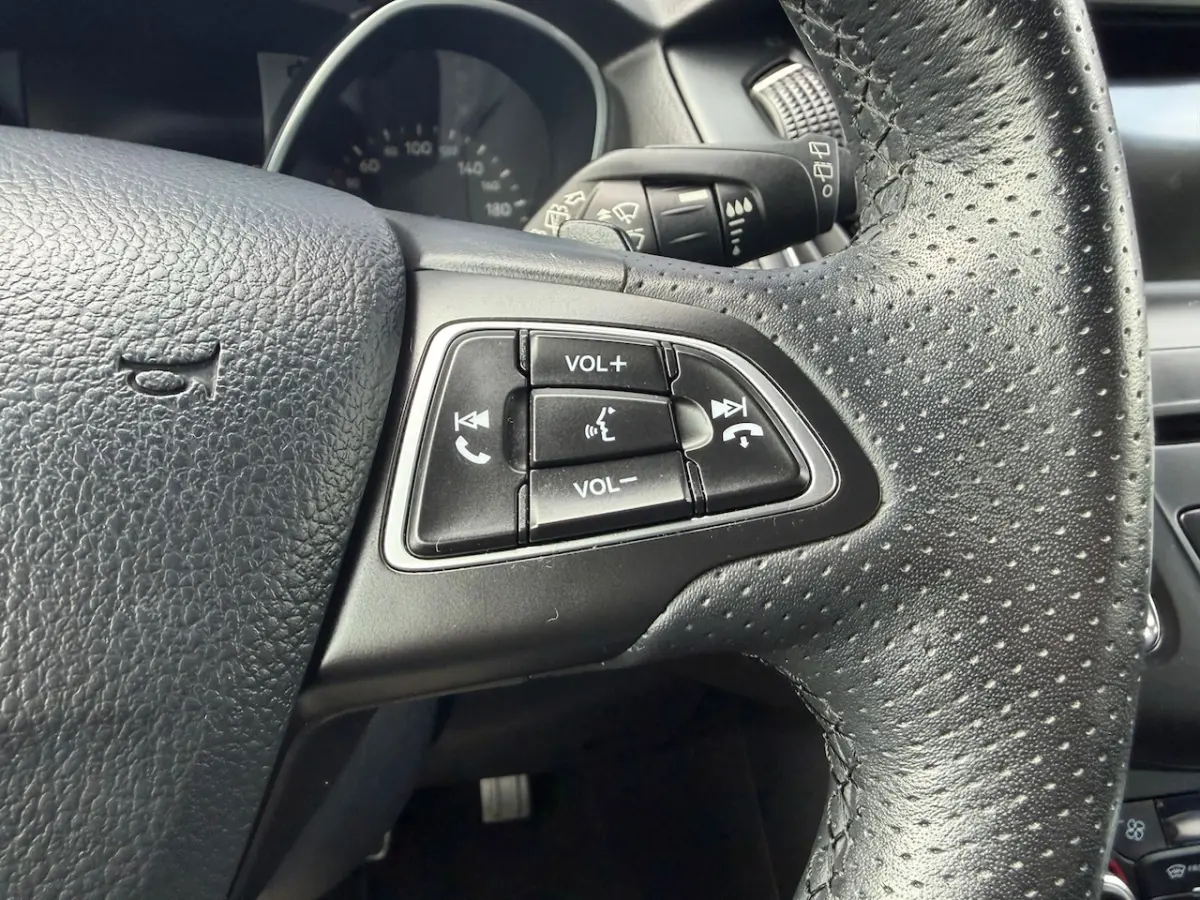 1.0 EcoBoost ST Line Business Automaat|STOEL&STUURVERWARMING||Navi|Cruise