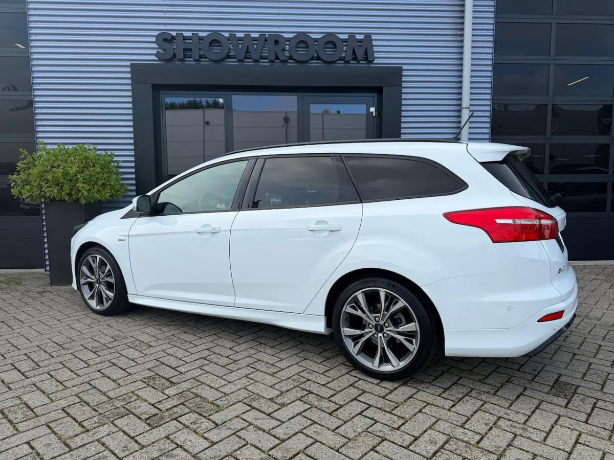 1.0 EcoBoost ST Line Business Automaat|STOEL&STUURVERWARMING||Navi|Cruise