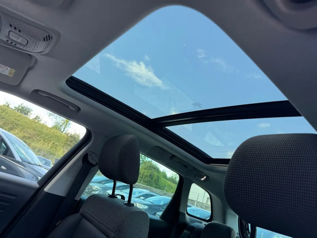 PANO|Leder|Stoelverwarming|Cruise|Head Up Display|Camera|Navi