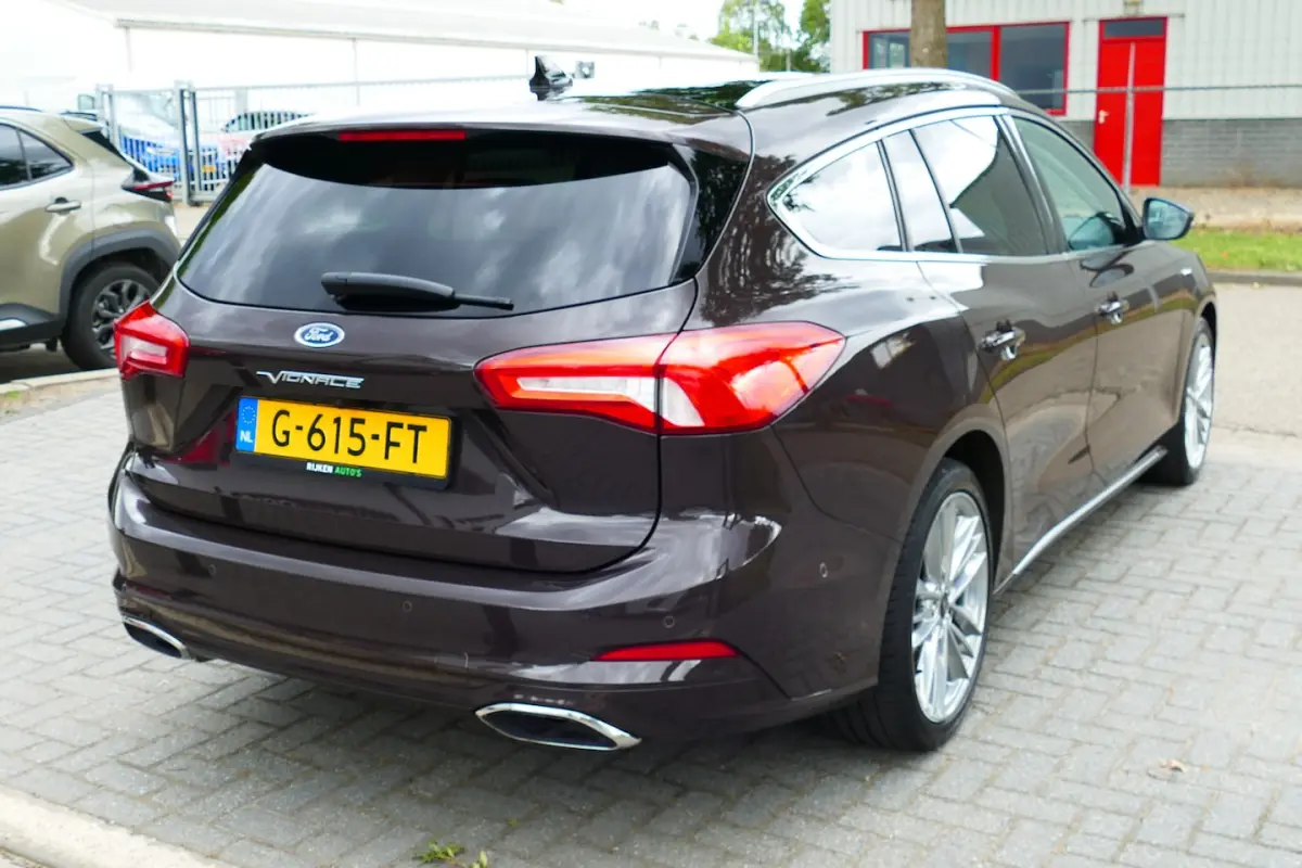 1.0 125pk Vignale. Panodak, Adap Cruise, B&O, Leer, Stoel&StuurVerw, 18"LMV, Haak 1000kg