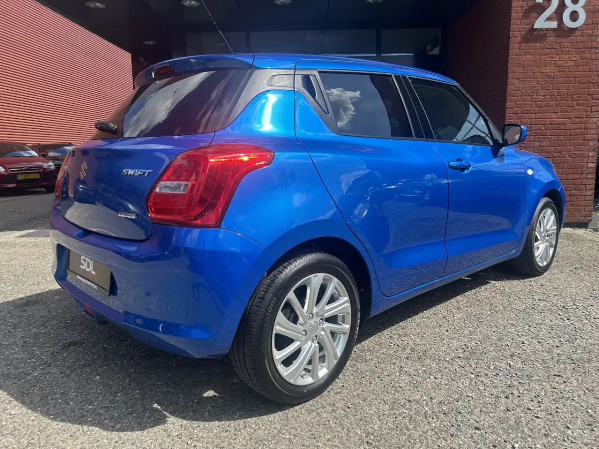 1.2 Style Smart Hybrid // CAMERA // APPLE CARPLAY - ANDROID AUTO // STOELVERWARMING // AIR