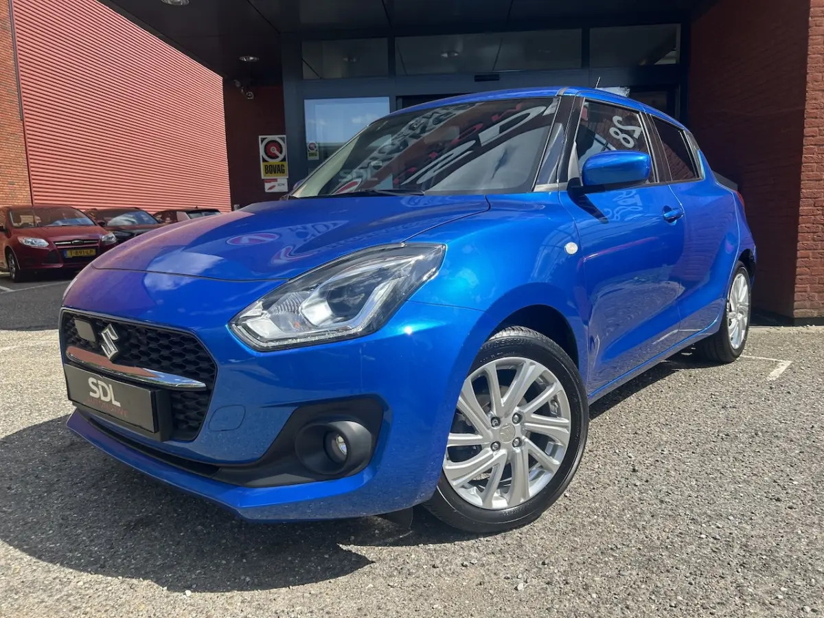 1.2 Style Smart Hybrid // CAMERA // APPLE CARPLAY - ANDROID AUTO // STOELVERWARMING // AIR