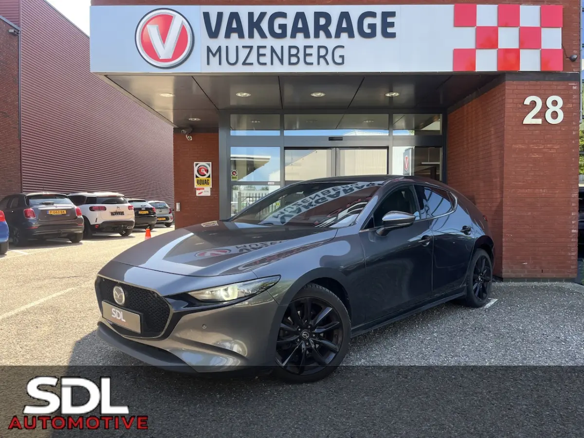 3 2.0 e-SkyActiv-X M Hybrid 180 Luxury // HEAD-UP DISPLAY // DODEHOEK // BOSE // ELEK.STOE