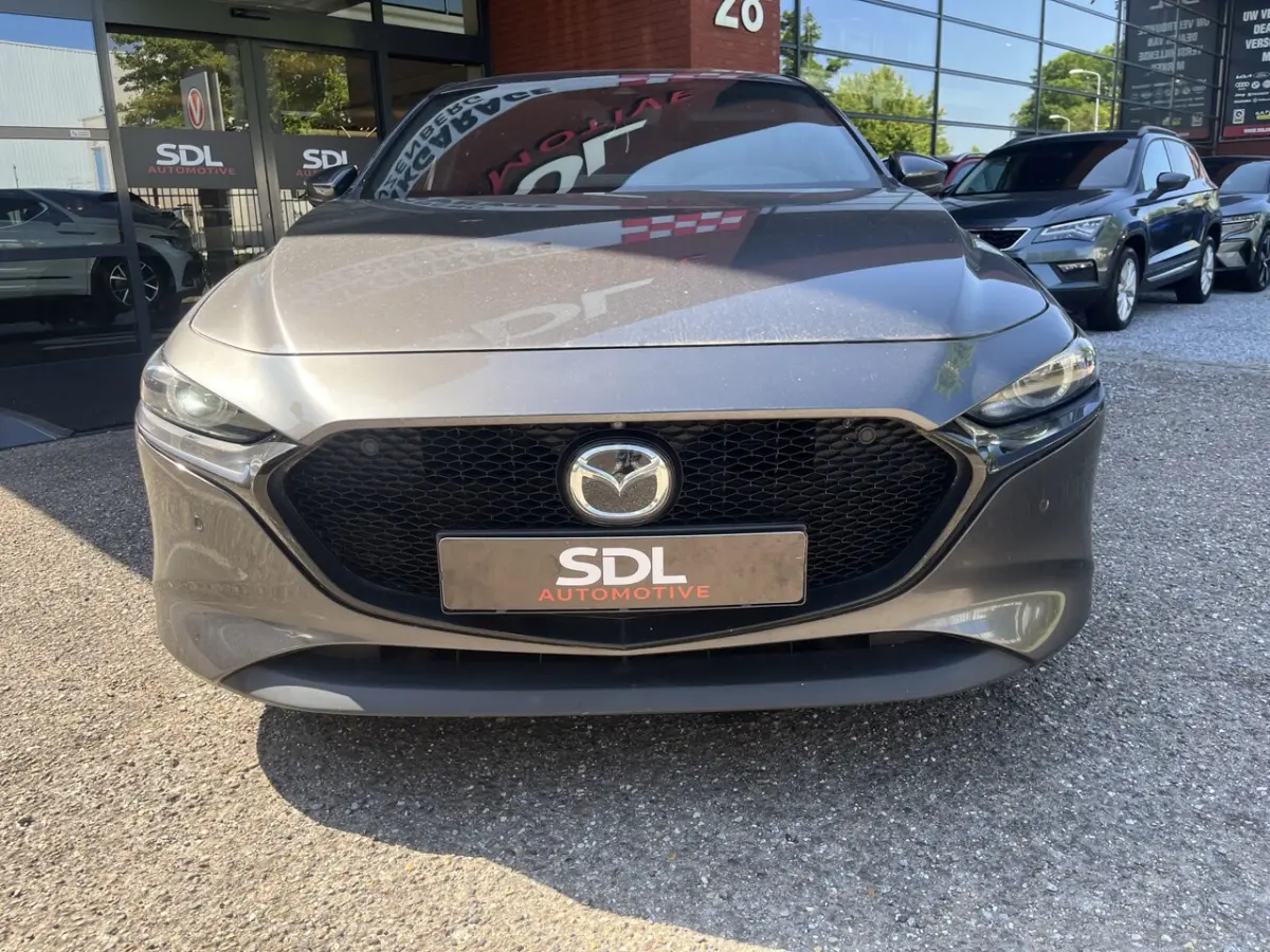 3 2.0 e-SkyActiv-X M Hybrid 180 Luxury // HEAD-UP DISPLAY // DODEHOEK // BOSE // ELEK.STOE