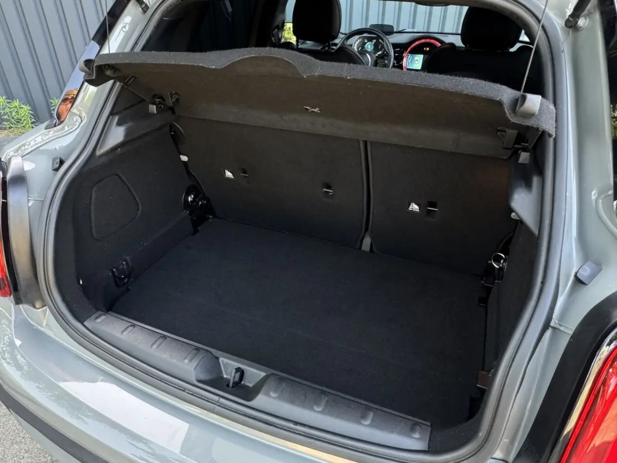 2.0 Cooper S Camden Panoramadak, Sfeer