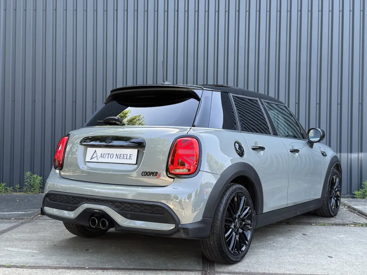 2.0 Cooper S Camden Panoramadak, Sfeer