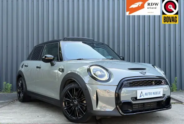 2.0 Cooper S Camden Panoramadak, Sfeer