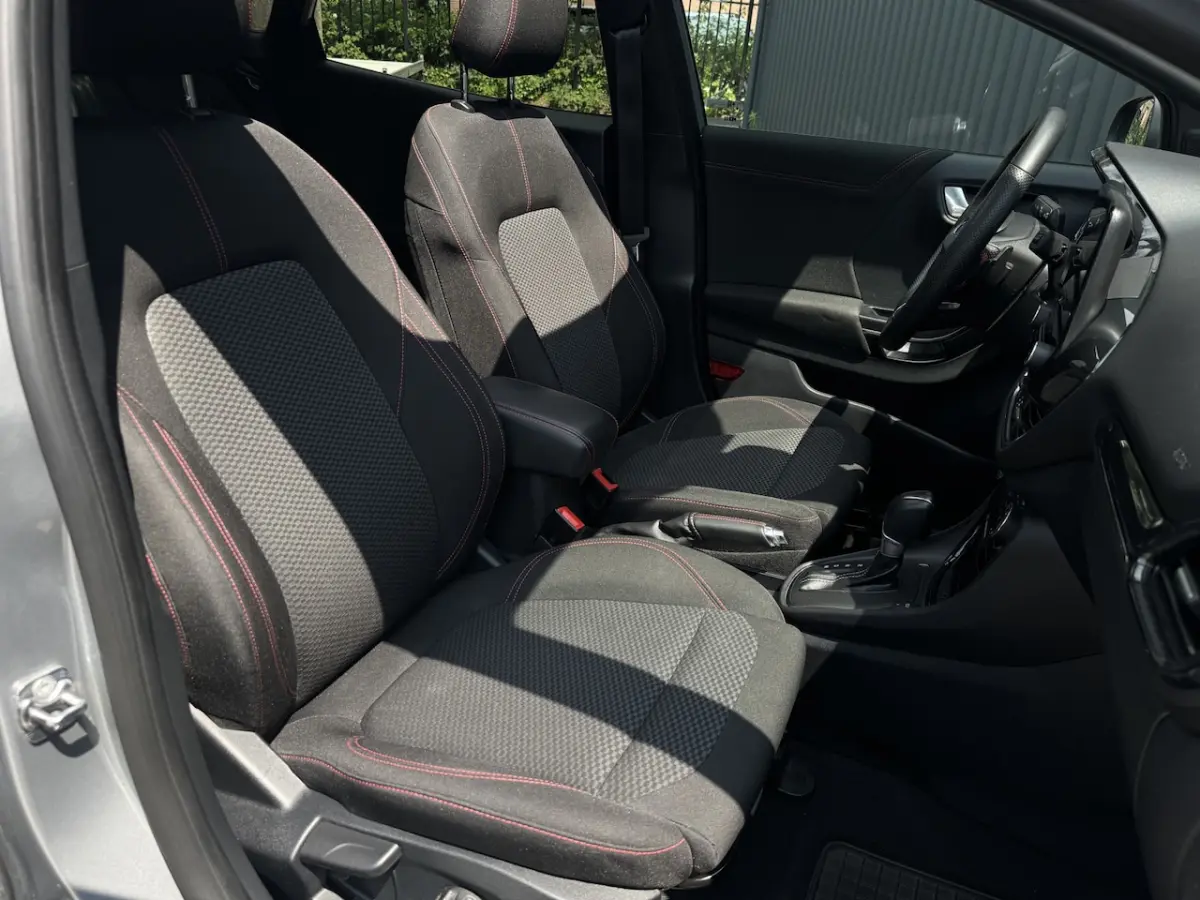 1.0 EcoBoost Hybrid ST-Line X Panoramadak, Camera, ACC