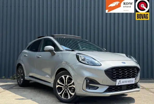 1.0 EcoBoost Hybrid ST-Line X Panoramadak, Camera, ACC