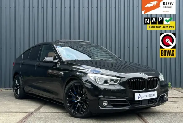 550xi V8 M Sport 449 pk NAP, Panoramdak, Trekhaak, Massage