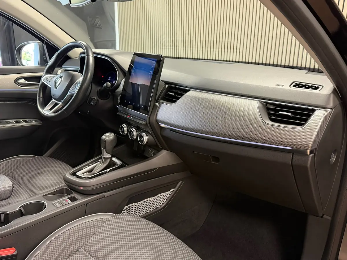 1.6 E-Tech Hybrid 145 Intense PANORAMADAK CAMERA CRUISE KEYLESS-GO LANE-ASSIST USB AUX