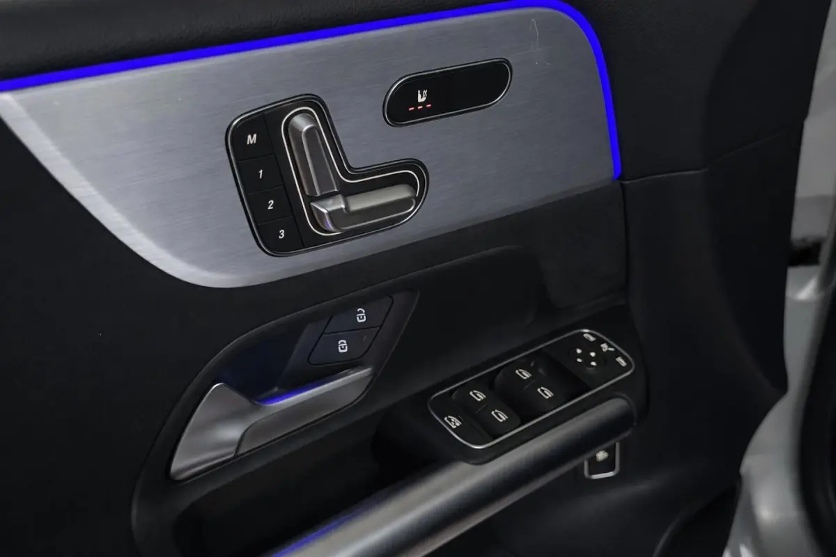 220 4MATIC AMG PANO 360 CAMERA MEMORY CARPLAY